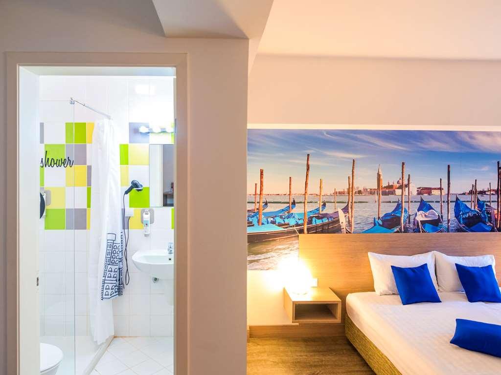 ibis Styles Skopje Hotell Rom bilde