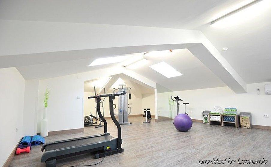 ibis Styles Skopje Hotell Eksteriør bilde