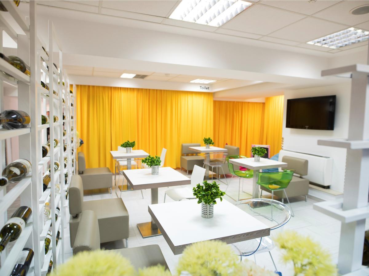 ibis Styles Skopje Hotell Eksteriør bilde
